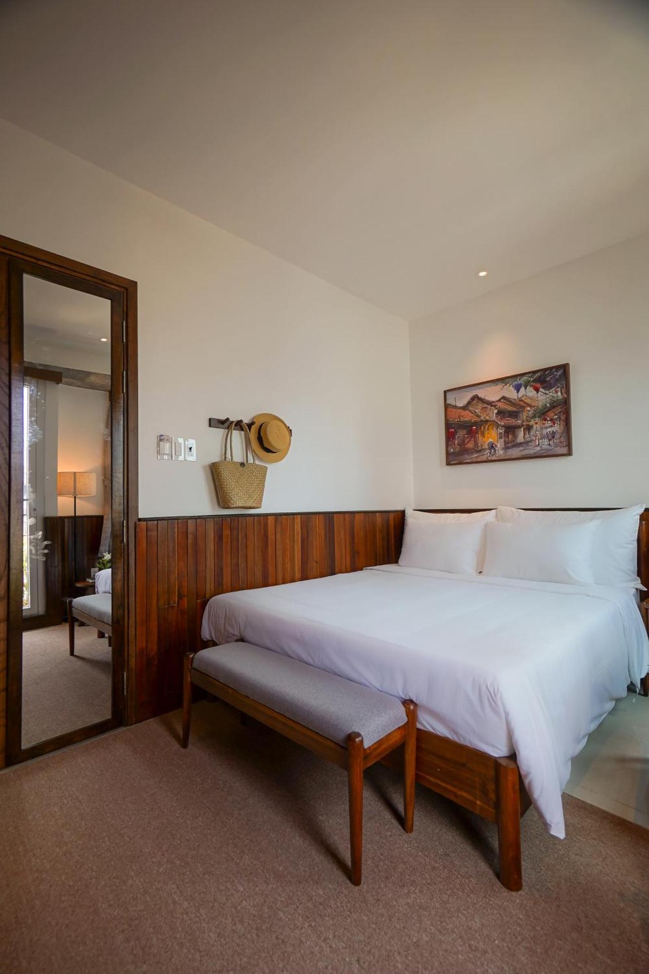 Nexus House Nguyen Binh Khiem 3*
