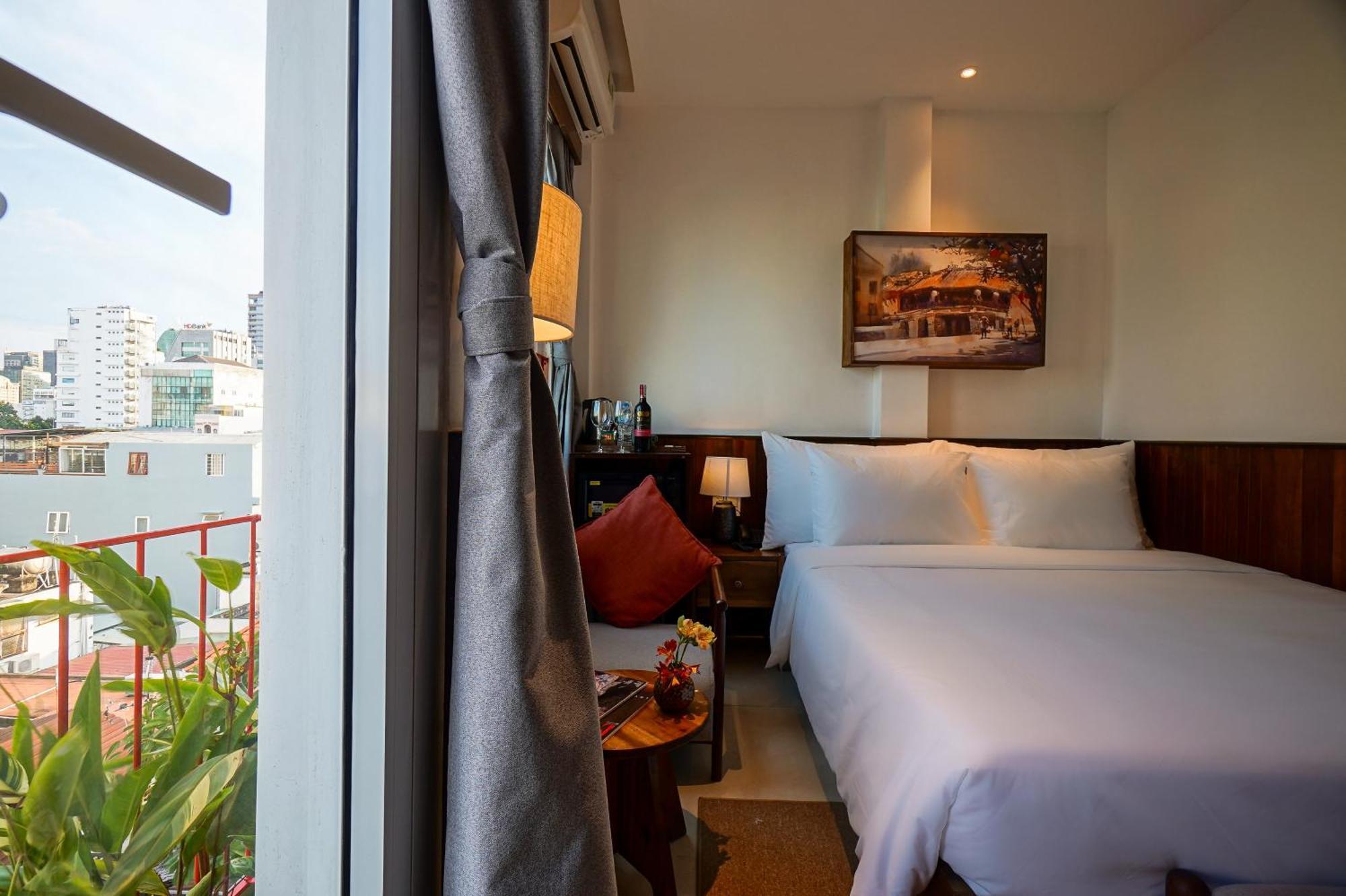 Nexus House Nguyen Binh Khiem 3*