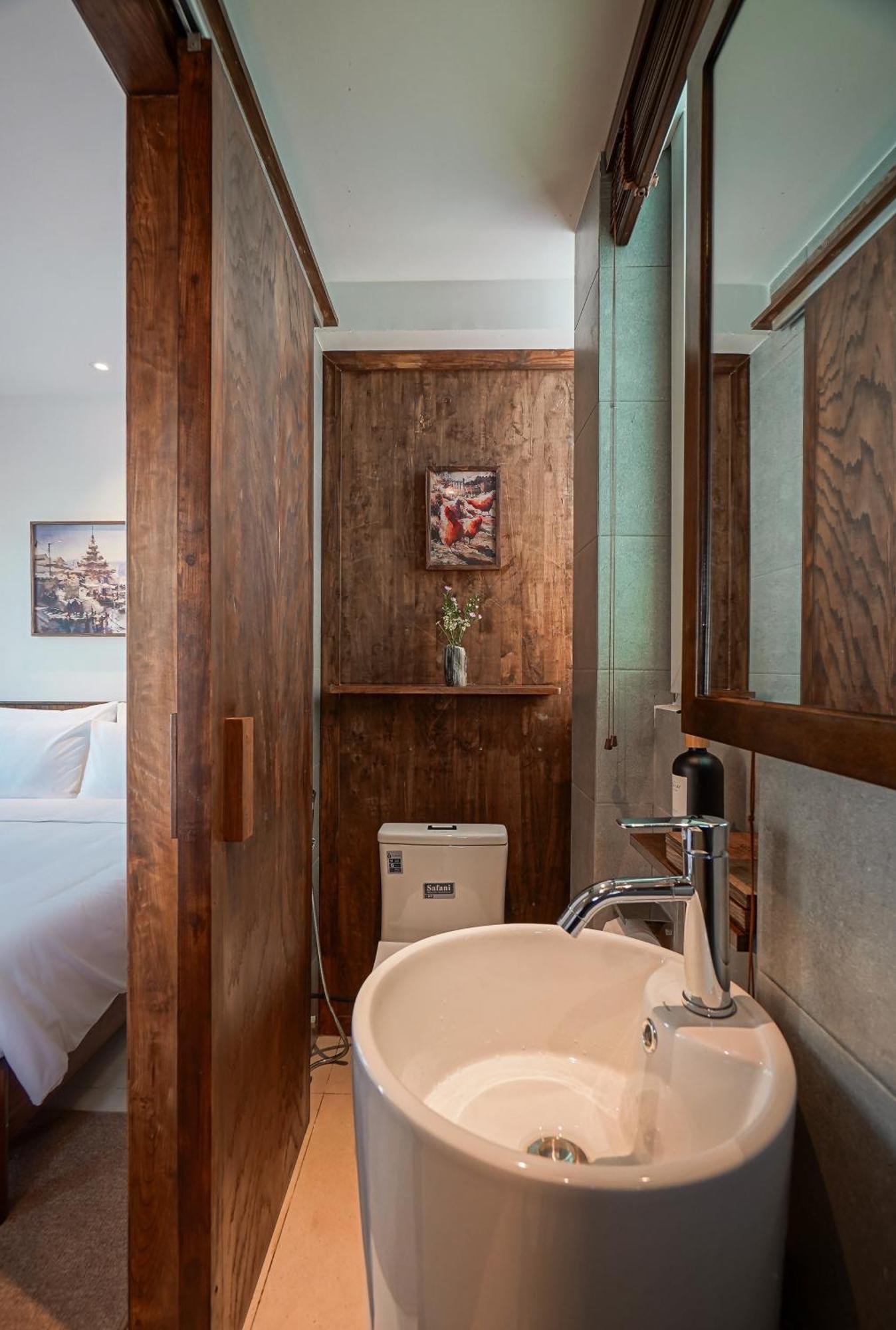 Khách sạn Nexus House Nguyen Binh Khiem TP. Hồ Chí Minh
